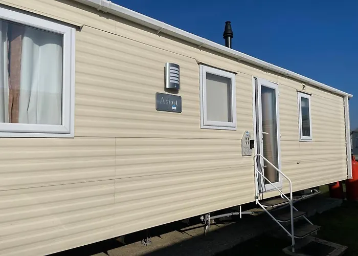 Vala Vista - Holiday Home On The Beach
